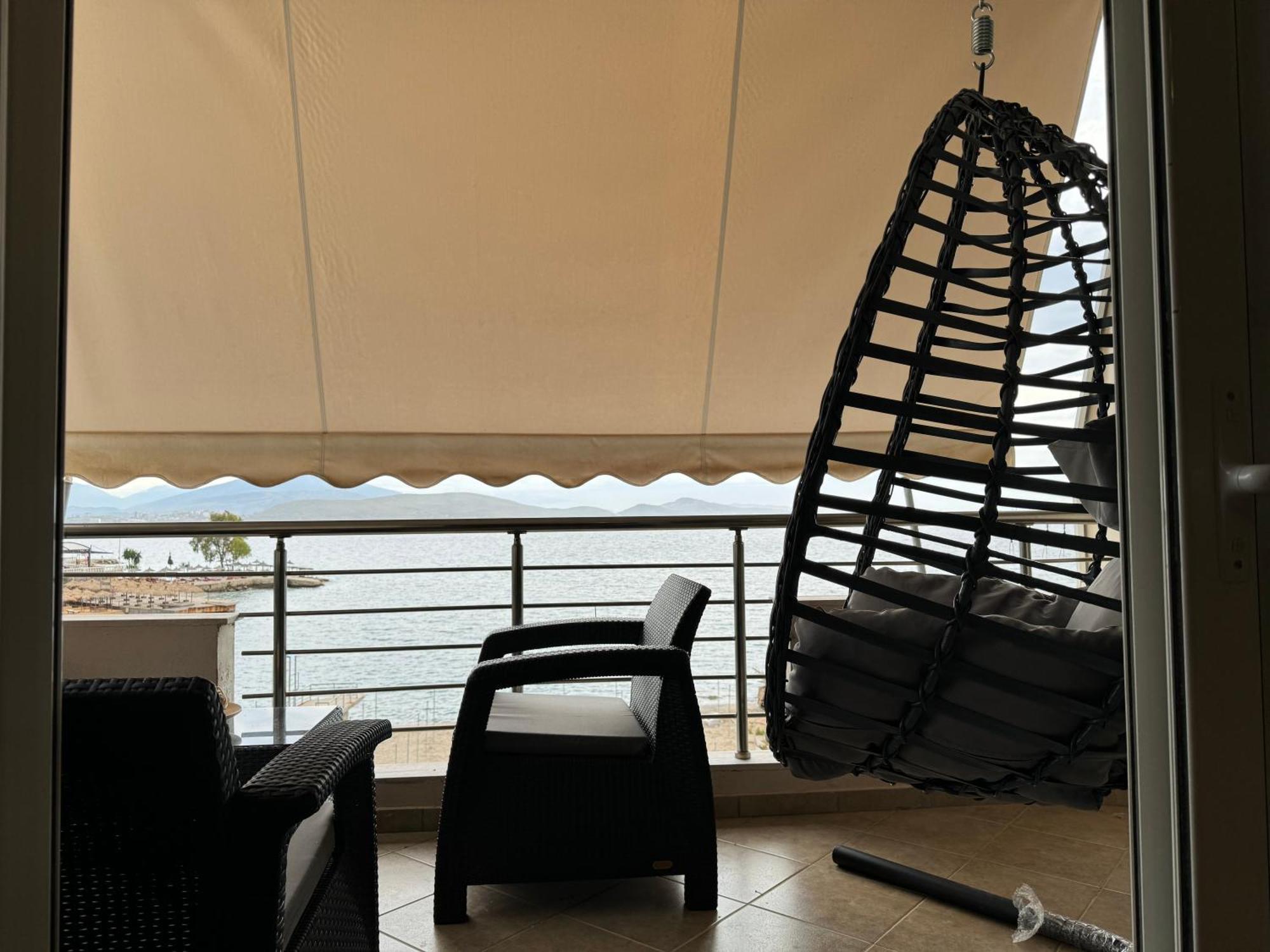 Leon Sea View Apartment Sarandë 外观 照片