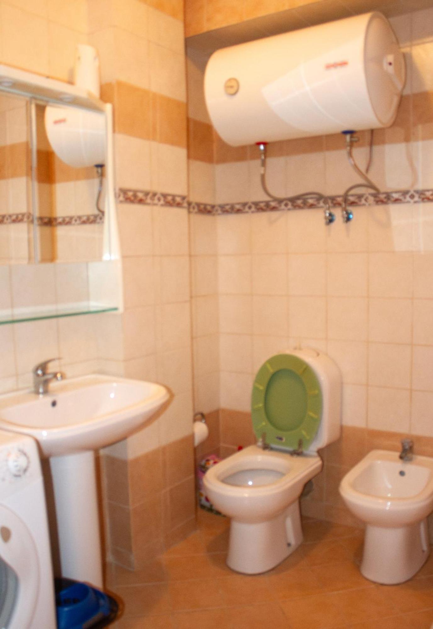 Leon Sea View Apartment Sarandë 外观 照片